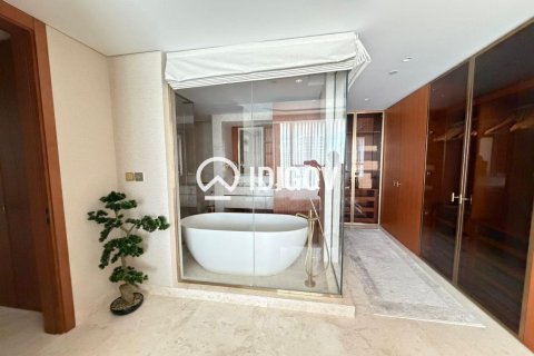 Palm Jumeirah, Dubai, संयुक्त अरब अमीरात में अपार्टमेंट, 2 बेडरूम, 137.03 वर्ग मीटर, संख्या 739167 - फ़ोटो 13