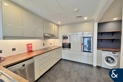 Wohnung zur Miete in Dubai Marina, Dubai, VAE 3 Schlafzimmer, 165 m2 Nr. 671349 - Foto 16