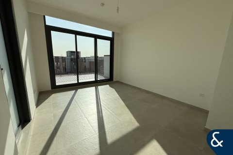 Villa til leie i Mudon, Dubai, Emiratene 3 soverom, 251 kvm Nr. 671347 - Foto 3