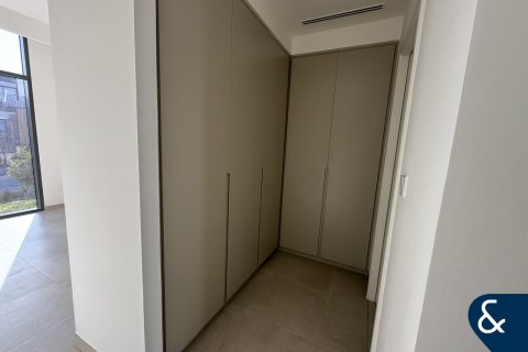 Villa til leie i Mudon, Dubai, Emiratene 3 soverom, 251 kvm Nr. 671347 - Foto 17