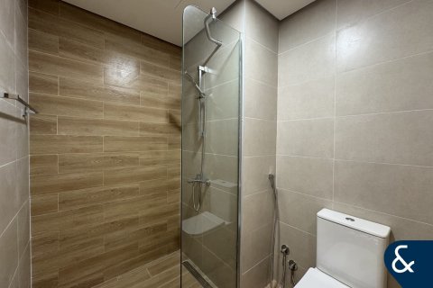 Casa urbana para arrendamento em Dubai Land, Dubai, EAU 3 quartos, 142 m2 № 671350 - foto 9