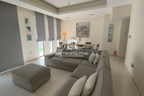 Таунхаус DAMAC Hills (Akoya by DAMAC), Дубай, БАӘ-да 3 жатын бөлмелер, 232 м² № 664722 - фото 2