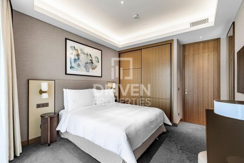Appartement te koop in Downtown Dubai (Downtown Burj Dubai), Dubai, VAE 2 slaapkamers, 113.99 vr.m., nr 755646 - foto 4