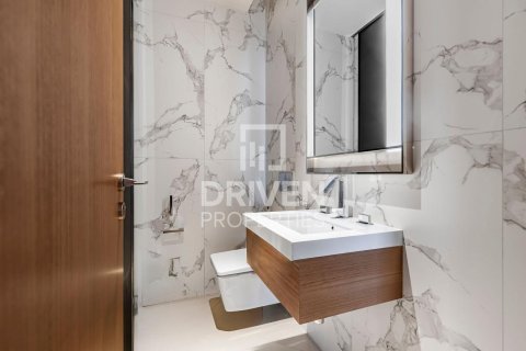 Appartement te koop in Downtown Dubai (Downtown Burj Dubai), Dubai, VAE 2 slaapkamers, 113.99 vr.m., nr 755646 - foto 10