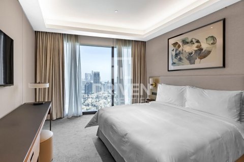 Appartement te koop in Downtown Dubai (Downtown Burj Dubai), Dubai, VAE 2 slaapkamers, 113.99 vr.m., nr 755646 - foto 3