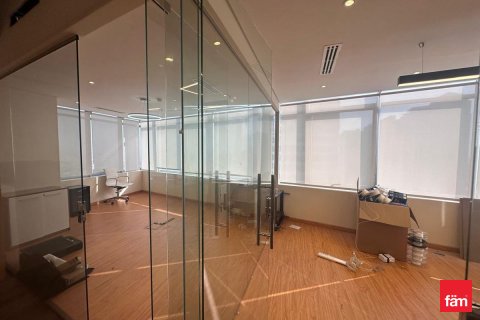 Office in Dubai, UAE 117.1 sq.m. № 630544 - photo 2