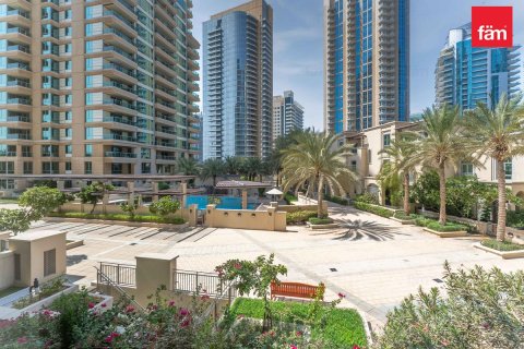 Dubai Marina, UAE의 임대용 아파트 침실 3개, 216.1제곱미터 번호 764030 - 사진 24