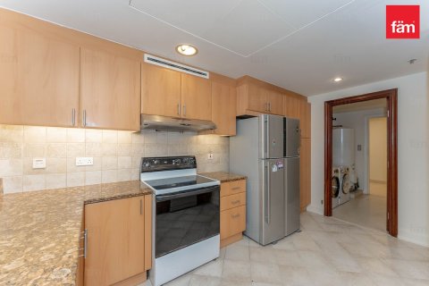 Dubai Marina, UAE의 임대용 아파트 침실 3개, 216.1제곱미터 번호 764030 - 사진 6