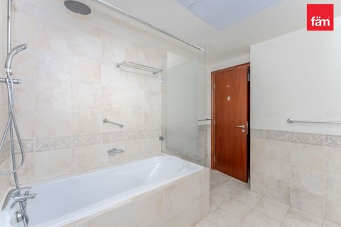 Dubai Marina, UAE의 임대용 아파트 침실 3개, 216.1제곱미터 번호 764030 - 사진 18