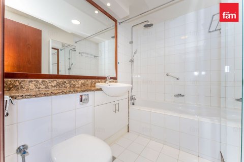 Dubai Marina, UAE의 임대용 아파트 침실 3개, 216.1제곱미터 번호 764030 - 사진 20
