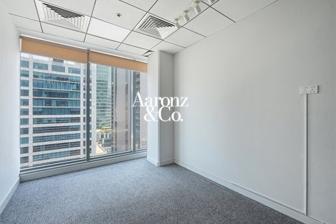 Üürile anda kontor asukohaga Business Bay, Dubai, AÜE: 112 m² Nr 719358 - pilt 6