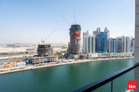 Huoneisto Business Bay, Dubai, Arabiemiraatit 50.7 m2 № 719397 - kuva 11