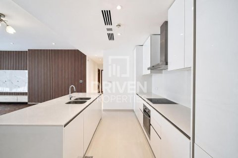 Apartment in City Walk, Dubai, UAE 2 bedrooms, 154.78 sq.m. № 765569 - photo 16