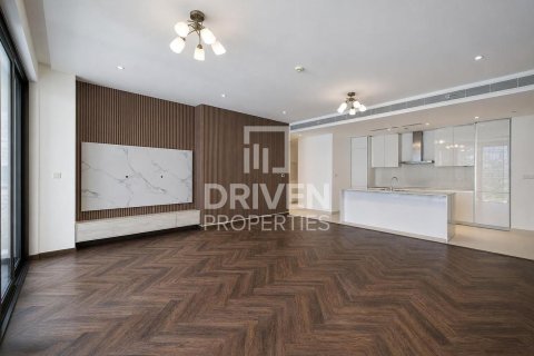 Apartment in City Walk, Dubai, UAE 2 bedrooms, 154.78 sq.m. № 765569 - photo 6