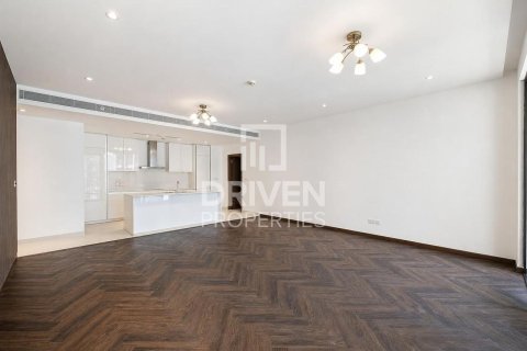 Apartment in City Walk, Dubai, UAE 2 bedrooms, 154.78 sq.m. № 765569 - photo 4