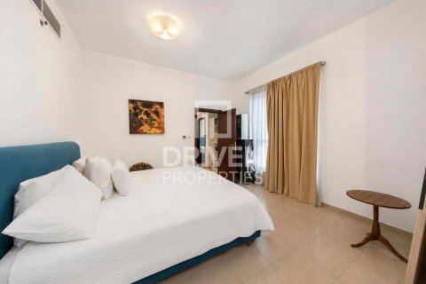 Apartment in Jumeirah Beach Residence, Dubai, UAE 2 bedrooms, 151.9 sq.m. № 765571 - photo 11