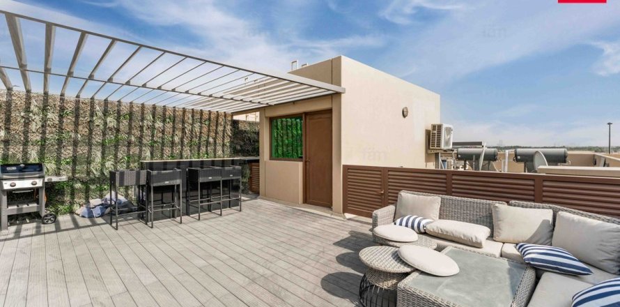 Villa sa Meydan, Dubai, UAE 4 silid-tulugan, 218 sq.m. № 708469