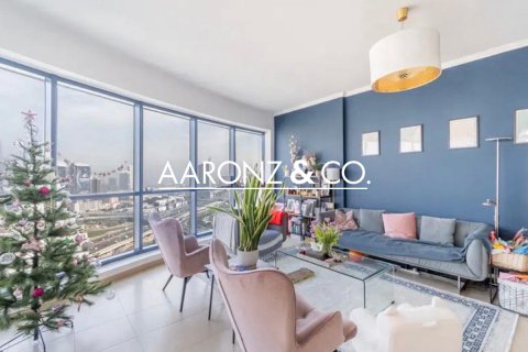 Apartamento en venta en Jumeirah Lake Towers, Dubai, EAU 2 dormitorios, 160 m2 № 670546 - foto 2