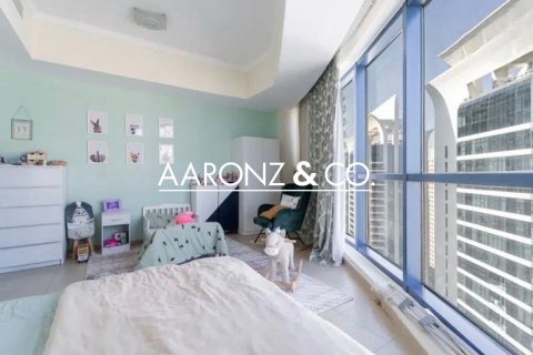 Apartamento en venta en Jumeirah Lake Towers, Dubai, EAU 2 dormitorios, 160 m2 № 670546 - foto 4