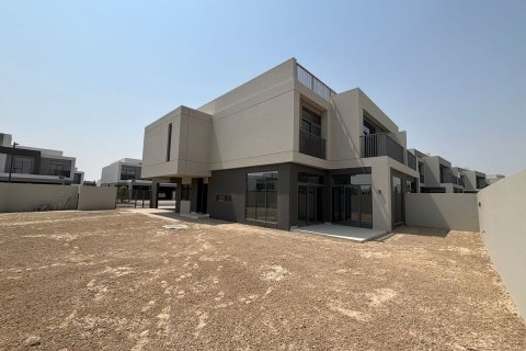 Villa à louer à Dubai, EAU 5 chambres, 445.7 m2 № 641743 - photo 12