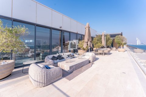 Penthouse til salg i Palm Jumeirah, Dubai, UAE 4 soveværelser, 1196 kvm № 664345 - foto 15