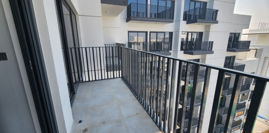 Appartamento a Dubai Studio City, Dubai, EAU 2 camere da letto, 156.1 mq. № 652089