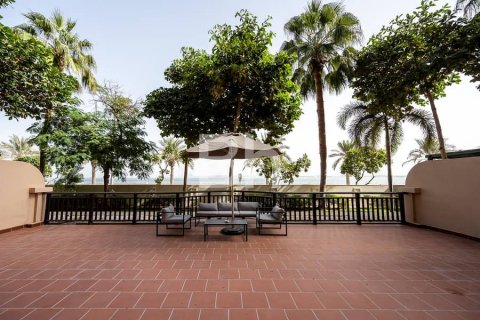Suite in affitto a Palm Jumeirah, Dubai, EAU 2 camere da letto, 142 mq. № 643485 - foto 16