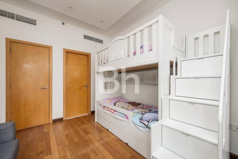 Пәтер Дубай Марина, БАӘ-да 2 жатын бөлмелер, 127 м² № 643489 - фото 8