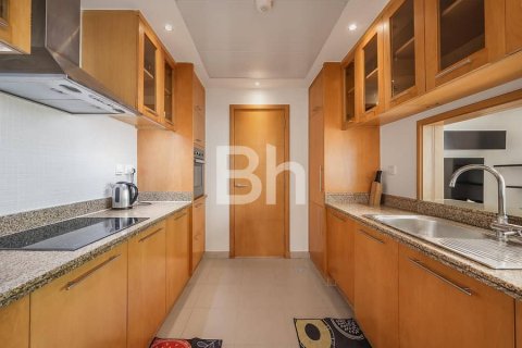 Пәтер Дубай Марина, БАӘ-да 2 жатын бөлмелер, 127 м² № 643489 - фото 2
