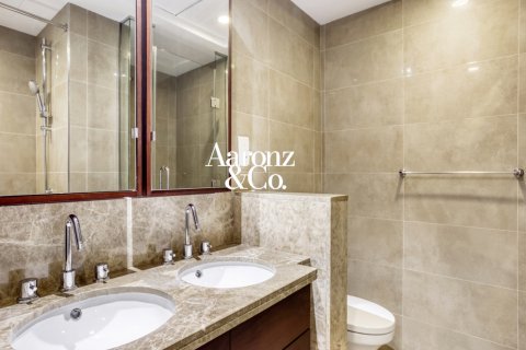 Apartament në Downtown Dubai (Downtown Burj Dubai), Emiratet e Bashkuara Arabe 1 dhomë gjumi, 78 m2. № 766650 - Foto 10