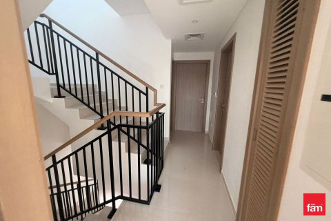 Řadový dům v Dubai, SAE 3 ložnice, 215.7 m² Č.: 687502 - fotografie 4