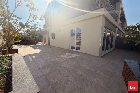 Řadový dům v Dubai, SAE 3 ložnice, 215.7 m² Č.: 687502 - fotografie 3