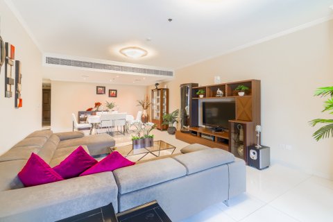Lägenhet till försäljning i Jumeirah Islands, Dubai, UAE 2 sovrum, 179 kvm Nr. 707795 - fotografi 6