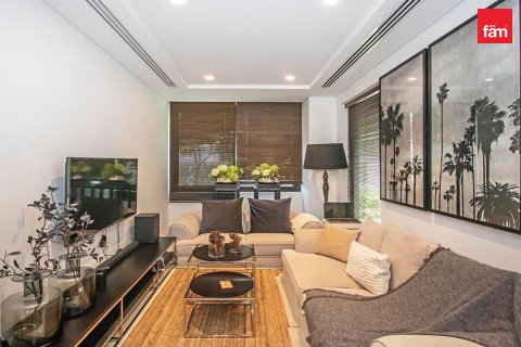 Villa en venta en Dubai, EAU 4 dormitorios, 388.4 m2 № 763250 - foto 2