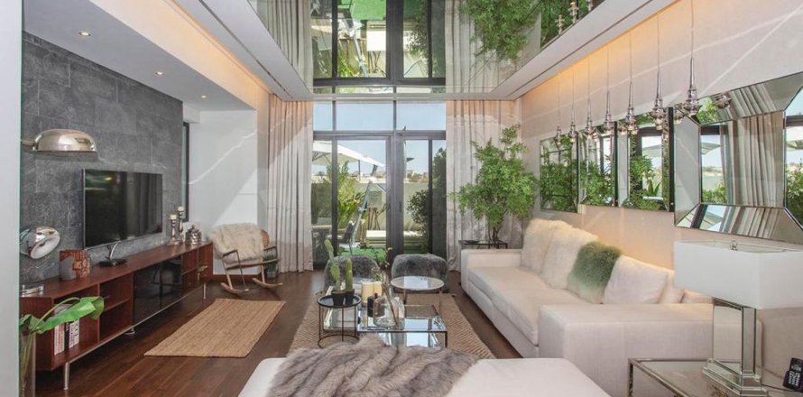 Villa en Dubai, EAU 4 dormitorios, 388.4 m² № 763250