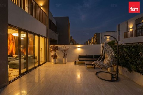 Rumah bandar di Dubai, UAE 3 bilik tidur, 164.4 meter persegi № 668993 - foto 26