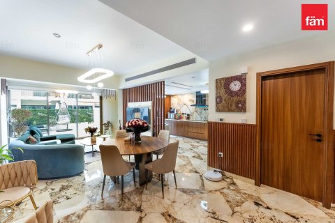 Rumah bandar di Dubai, UAE 3 bilik tidur, 164.4 meter persegi № 668993 - foto 2