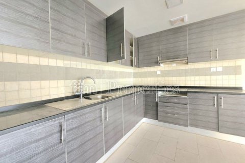 شقة للإيجار في Dubai Sports City، دبي، الإمارات العربية المتحدة 3 غرفة نوم ، 238.5 متر مربع ، رقم 668992 - صورة 7