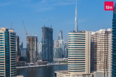 Business Bay, Dubai, BAE’de satılık hotel apartment 32.6 m² No 668990 - fotoğraf 21