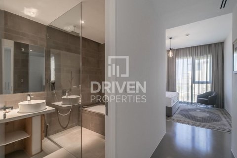 Huoneisto Jumeirah, Dubai, Arabiemiraatit 3 makuuhuonetta, 210 m2 № 654493 - kuva 16