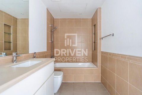 Appartement te koop in Town Square, Dubai, VAE 2 slaapkamers, 85 vr.m., nr 654496 - foto 12