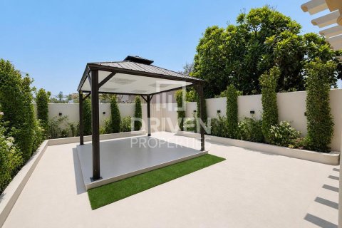 Vila di The Springs, Dubai, UAE 3 bilik tidur, 172.52 meter persegi № 745412 - foto 11