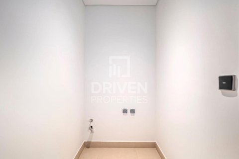 Townhouse til leje i Tilal Al Ghaf, Dubai, UAE 3 soveværelser, 141.12 kvm № 746059 - foto 13