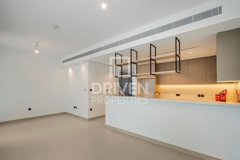 Townhouse til leje i Tilal Al Ghaf, Dubai, UAE 3 soveværelser, 141.12 kvm № 746059 - foto 16
