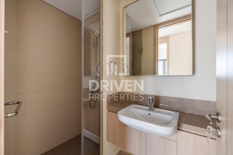 Пәтер Deira, Дубай, БАӘ-да 2 жатын бөлмелер, 95.13 м² № 746061 - фото 11