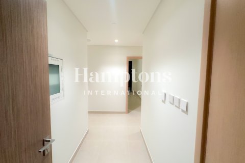 Apartment in Mina Rashid, Dubai, UAE 3 bedrooms, 184.58989973 sq.m. № 714999 - photo 14