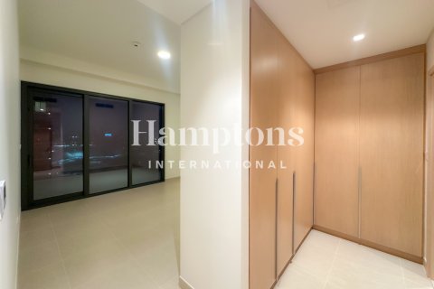 Apartment in Mina Rashid, Dubai, UAE 3 bedrooms, 184.58989973 sq.m. № 714999 - photo 24