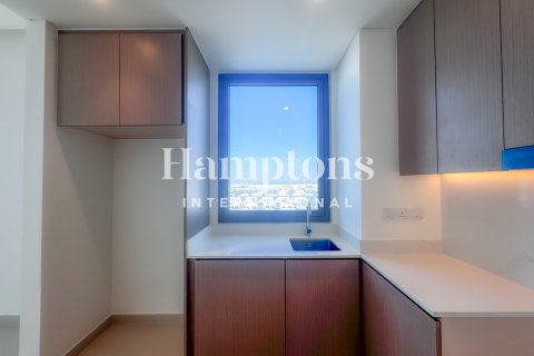 Apartment til leje i Dubai Hills Estate, Dubai, UAE 2 soveværelser, 99.04017218 kvm № 715003 - foto 19