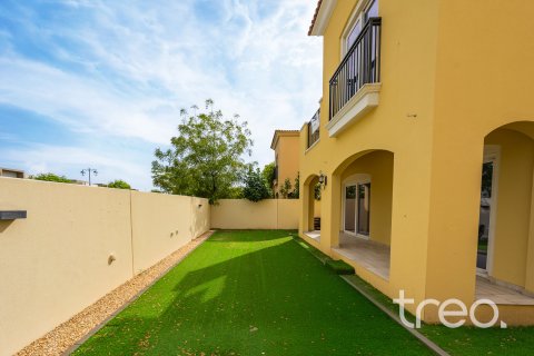 Vila di Dubai, UAE 3 bilik tidur, 241.55 meter persegi № 733204 - foto 21