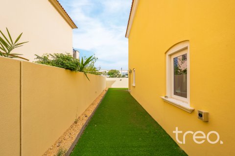 Vila di Dubai, UAE 3 bilik tidur, 241.55 meter persegi № 733204 - foto 23